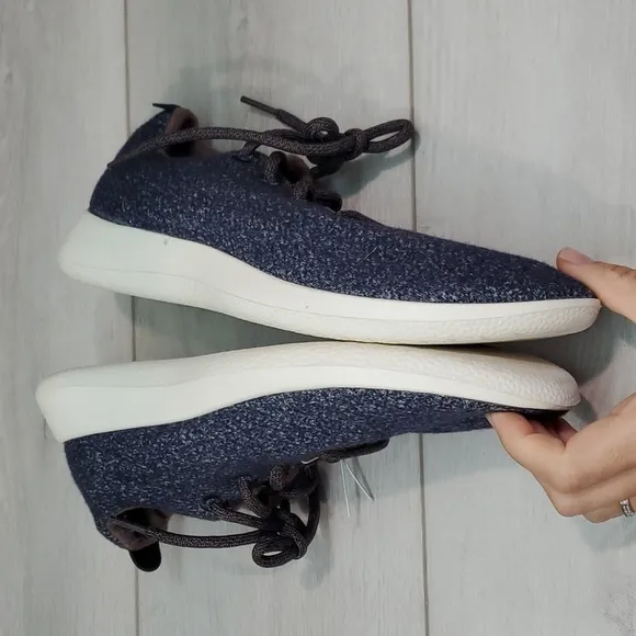 Allbirds Womens Wool Runner Sneakers Athletic Running shoes sz 9