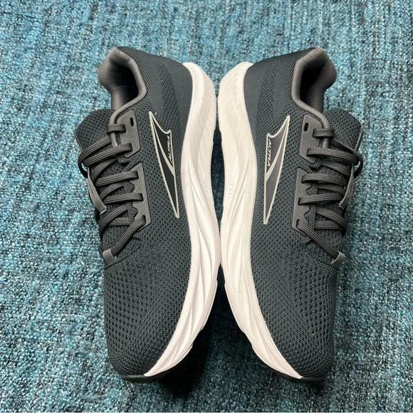 Altra Escalante 4 Running Shoes in Black White