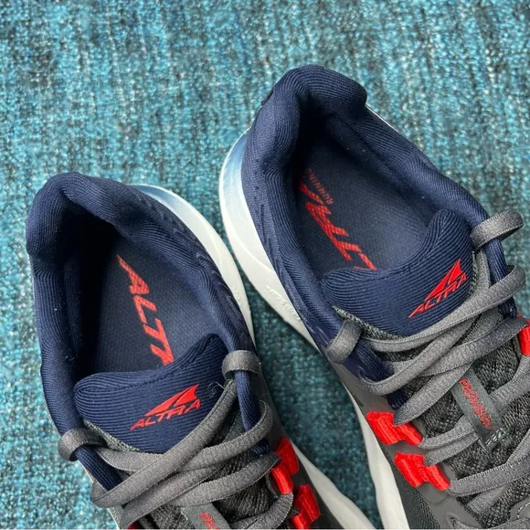 Altra Provision 7 Running Shoes in Dark Grey Blue Red
