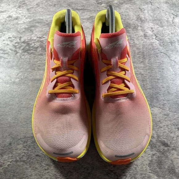 Altra Rivera 2 Women's Road Running Shoes Size 9 Coral Yellow