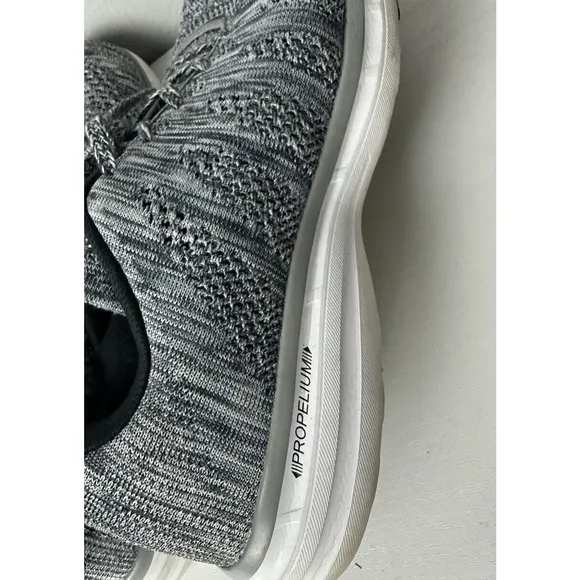 APL Mens Techloom Pro 8347526 Gray Running Shoes Sneakers Size 11.5