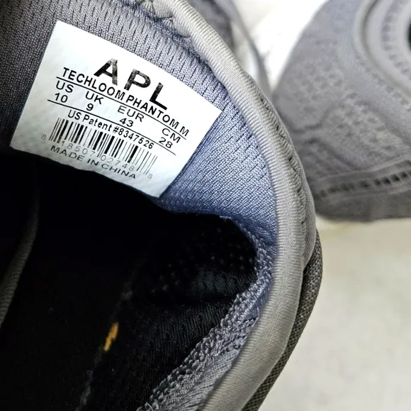 APL Phantom gray running shoes speckle soles