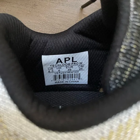 APL TechLoom Pro W Running Shoes Size 8.5 Gold Silver Black Sneakers Metallic