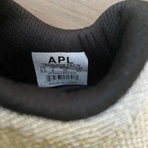 APL TechLoom Pro W Running Shoes Size 8.5 Gold Silver Black Sneakers Metallic