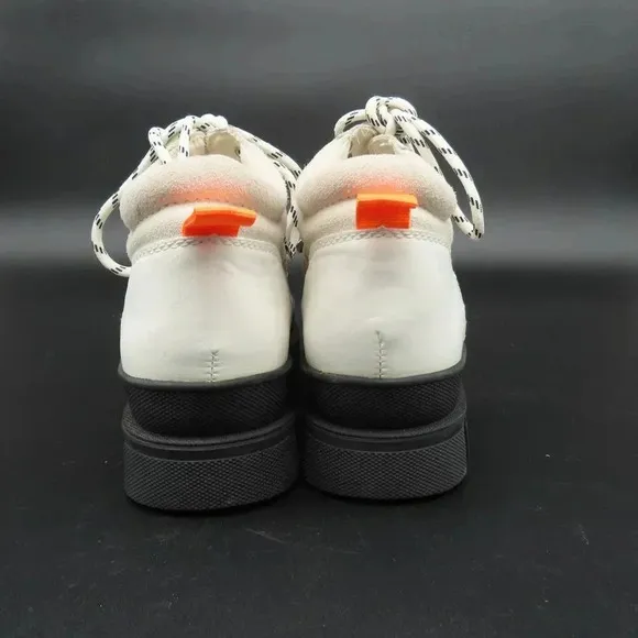AQUA White 1-1/2&quot; Platform Hike Round Toe Block Heel Hiking Boots Size 10