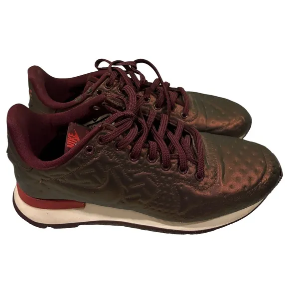 Authentic Nike Internationalist JCRD WNTR Women’s Running Shoes 6.5