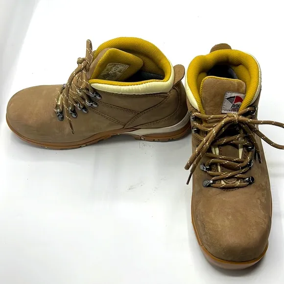 Avenger steel toe waterproof boots size7.5i