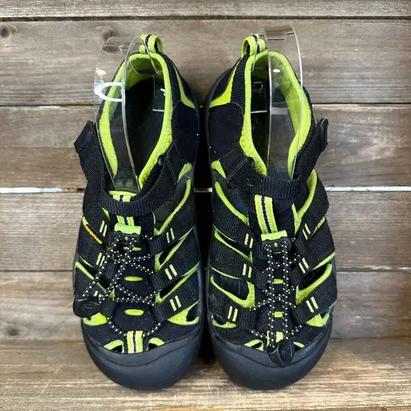 Big Kids Keen Newport H2 Black Waterproof Outdoor‎ Hiking Sandals Size 4 Y GUC