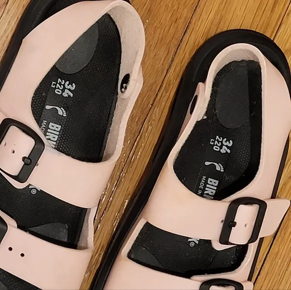 BIRKENSTOCK MOGAMI PINK BLACK SANDALS BUCKLE
