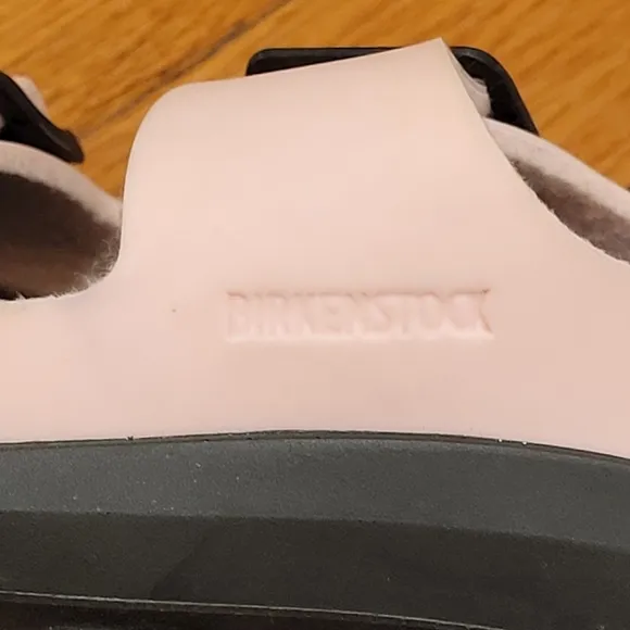 BIRKENSTOCK MOGAMI PINK BLACK SANDALS BUCKLE