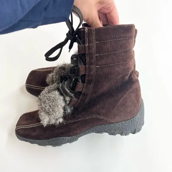 Blondo Size 37 Womens Brown Suede Rabbit fur Lace up Snow Winter Hiking boots
