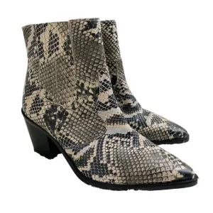 Blondo Tan/Black Snake Print Leather Pointy Toe Ankle Boots Size 7.5 Waterproof