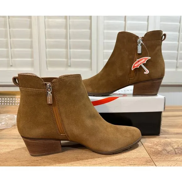 Blondo Victory Zip Up Ankle Bootie Tan Suede Upper Size 11 NWOT Waterproof Comfy