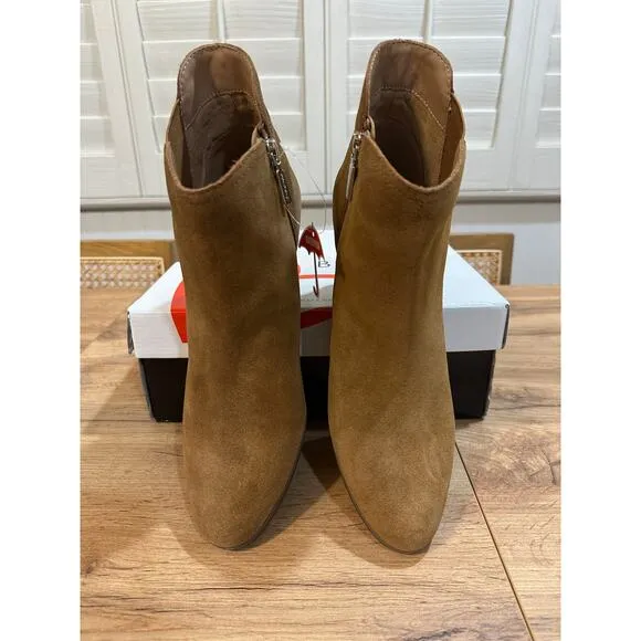 Blondo Victory Zip Up Ankle Bootie Tan Suede Upper Size 11 NWOT Waterproof Comfy