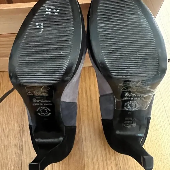 Boden Size 8 Black &amp; Gray Suede Round Toe T-Strap Mary Jane High Heel Pumps Shoe