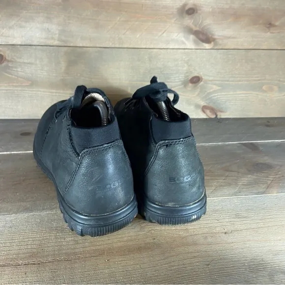Bogs Eugene Mens size 9 shoes black leather waterproof chukka ankle boots