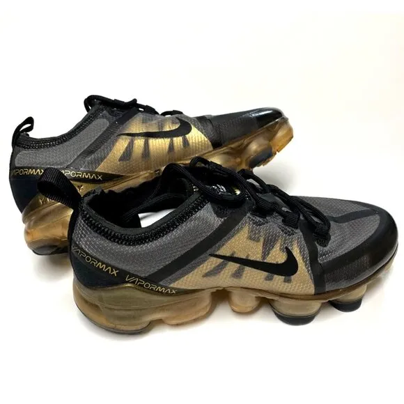 boys size 5Y Nike vapormax AJ2616-004 black gold sneakers running shoes EUR 37.5