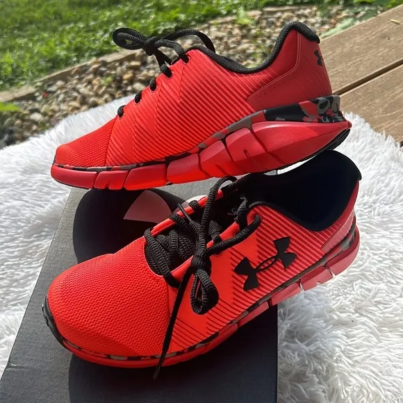Boys Under Armour X Level Beta Red Scramjet 2 Running Shoes Size 5.5 Youth NEW