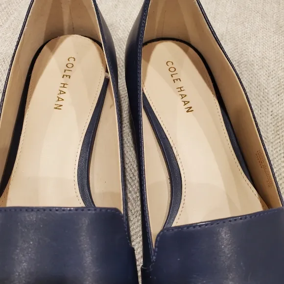 Brand new Cole Haan blue pointed flats shoes 5B