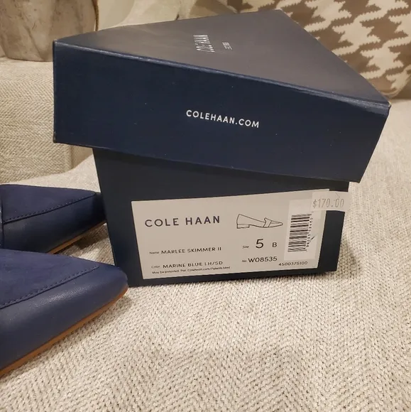 Brand new Cole Haan blue pointed flats shoes 5B