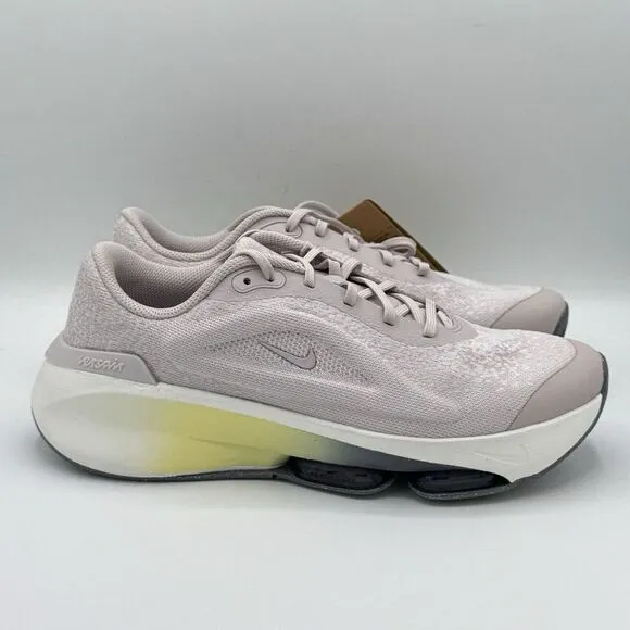 Brand New Women's Nike Versair Platinum Violet‎ Size 9.5 Running Shoe Sneaker