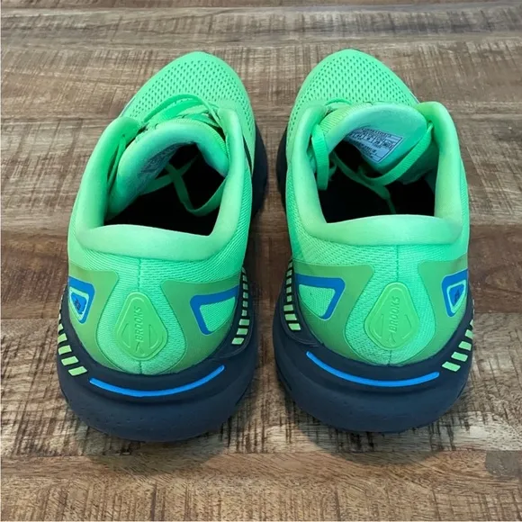 Brooks Adrenaline GTS 23 Running Shoes
