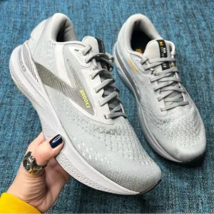 Brooks Adrenaline GTS 24 Running Shoes in Alloy White Gold Fusion