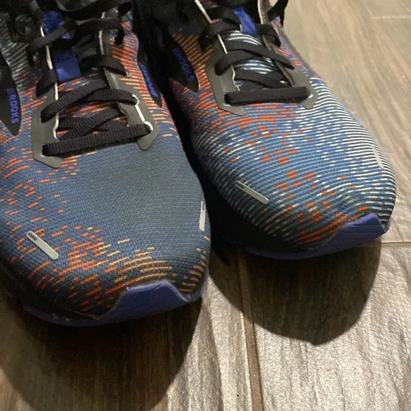 Brooks blue running shoes
