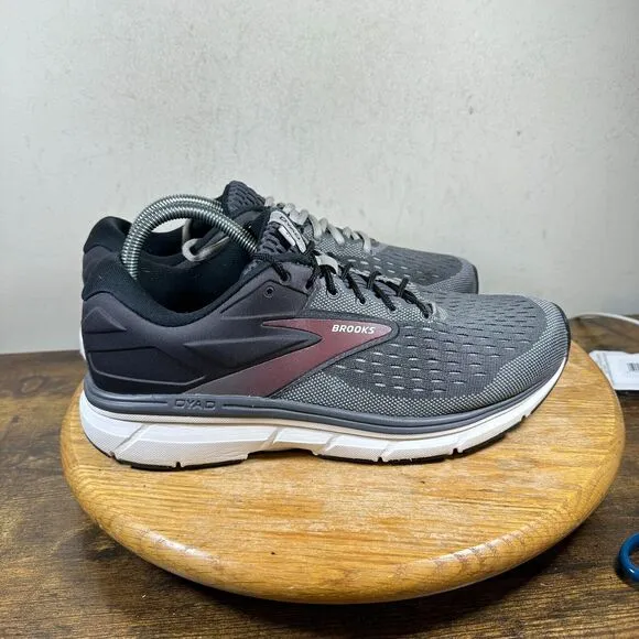 Brooks‎ Dyad 11 Gray Black Men's Size 9 2E Shoes Sneakers 1103232E031