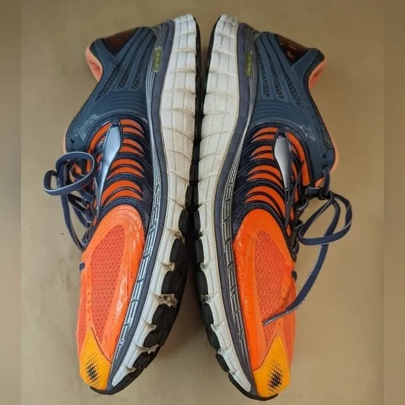 Brooks Glycerin 11 Shoes sz 13D Men's Silver orange  Running Athletic Walk shoes