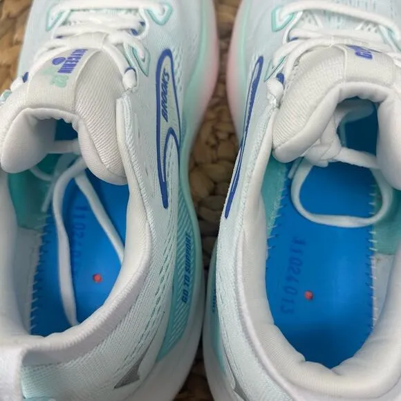 BROOKS Glycerin GTS 22 Running Shoe White Limpet Shell Amparo Blue Size 8.5 WIDE