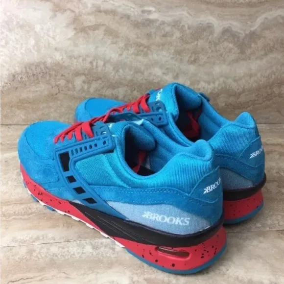 Brooks Heritage City Regent Sneakers Running Shoes Blue Red White size 7