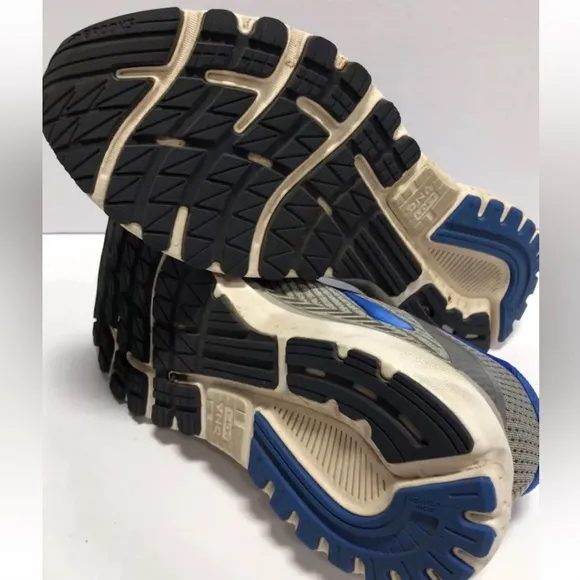 Brooks Men’s Adrenaline GTS 20, Gray Running Shoes, Size 12 M