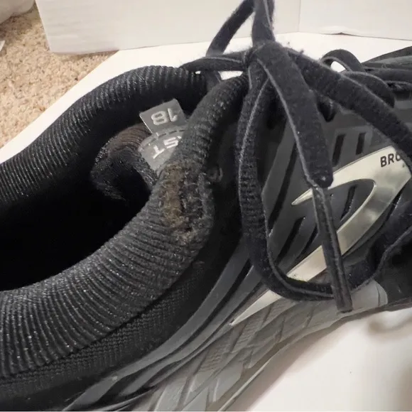 Brooks Mens Beast 18 Black Road-Running Athletic Shoes Size 13
