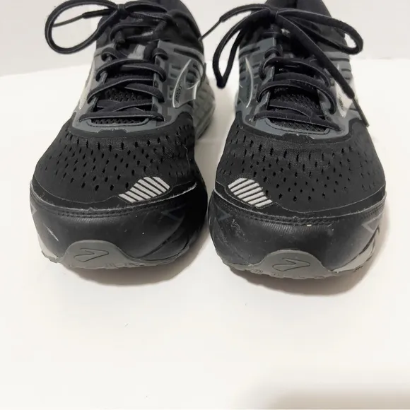 Brooks Mens Beast 18 Black Road-Running Athletic Shoes Size 13