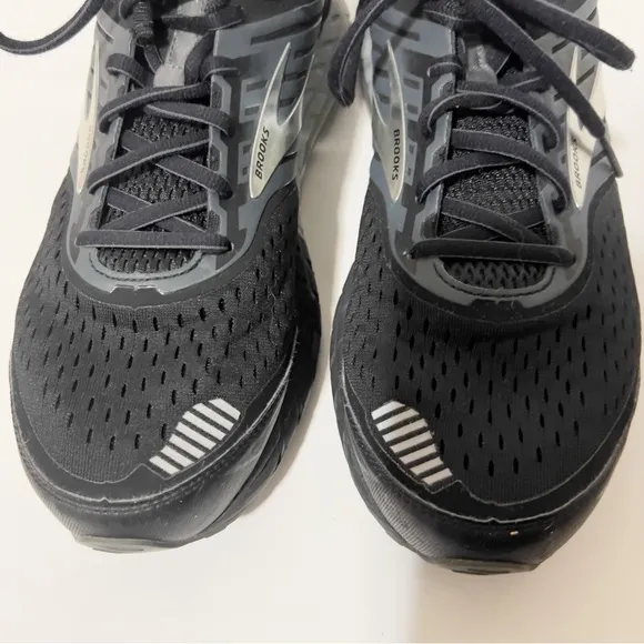 Brooks Mens Beast 18 Black Road-Running Athletic Shoes Size 13