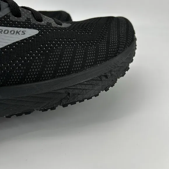 Brooks Revel 6 Running Shoes Sneakers Men's 13D Black Gray Athletic 1103981D072