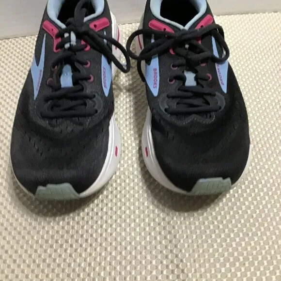Brooks Women's Black Ghost Max Lace Up Low Top Running Shoes Size 8.5 M