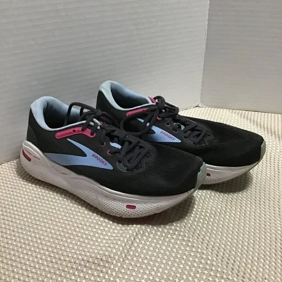 Brooks Women's Black Ghost Max Lace Up Low Top Running Shoes Size 8.5 M
