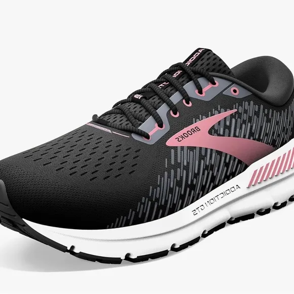 Brooks Women's Running Shoe 9.5 Addiction GTS 15 Almost new!