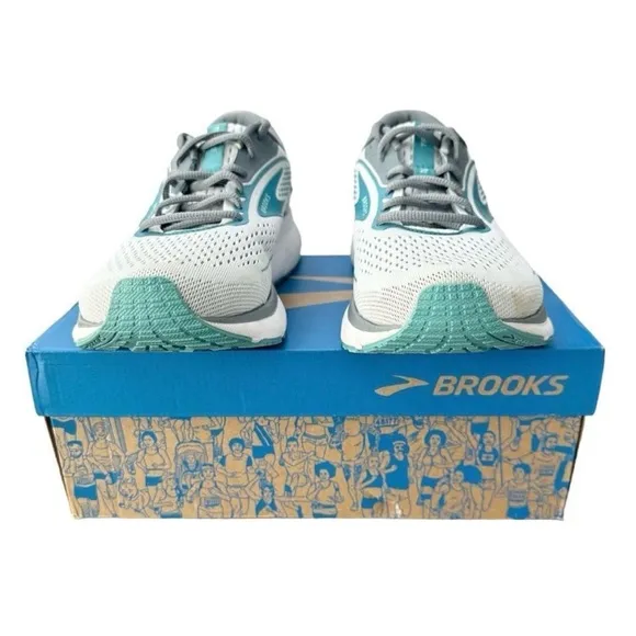Brooks Women's Running Shoes Brooks Trace 2 White Grey Porcelain Womens Size 9 B