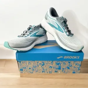 Brooks Women's Running Shoes Brooks Trace 2 White Grey Porcelain Womens Size 9 B
