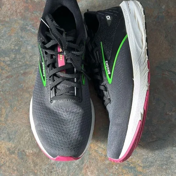 Brooks Running Launch Shoes Sneakers Woman’s 9.5
