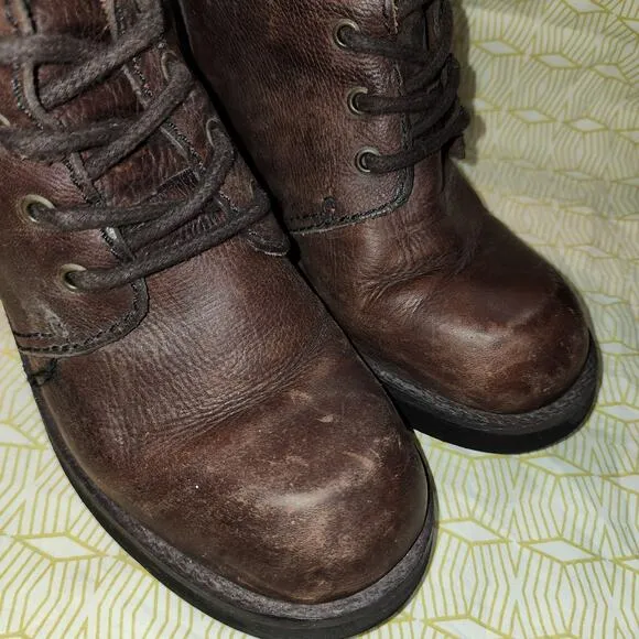 BRUNO DE MILANO 9.5/10 Brown Distressed Leather Lace Up Chunky Heel Ankle Boots