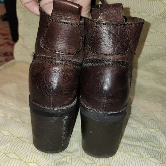 BRUNO DE MILANO 9.5/10 Brown Distressed Leather Lace Up Chunky Heel Ankle Boots