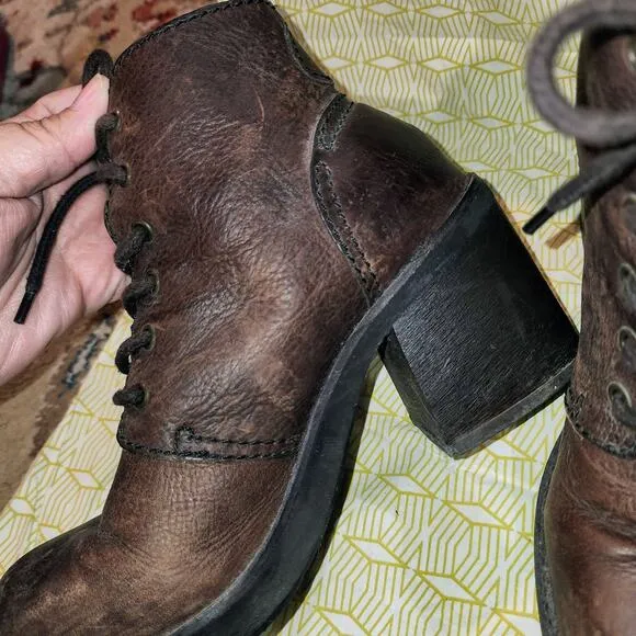 BRUNO DE MILANO 9.5/10 Brown Distressed Leather Lace Up Chunky Heel Ankle Boots