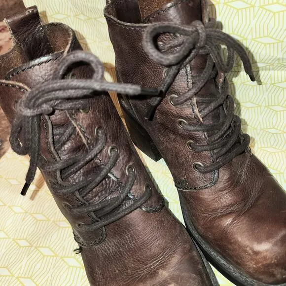 BRUNO DE MILANO 9.5/10 Brown Distressed Leather Lace Up Chunky Heel Ankle Boots