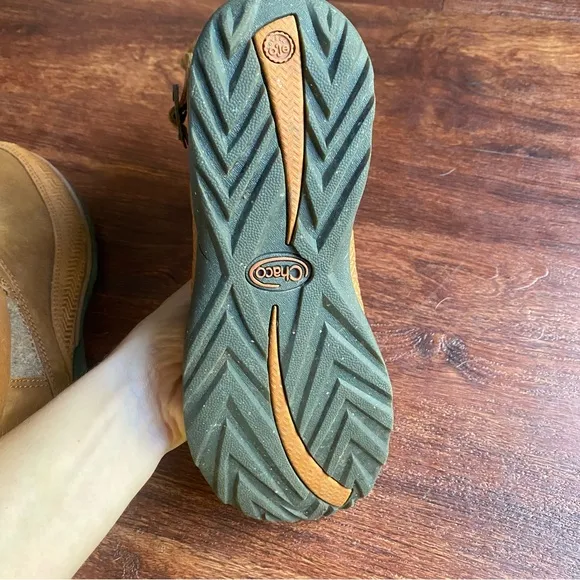 Chaco Hopi Rust Waterproof Leather Hiking Boots Women’s Size 6