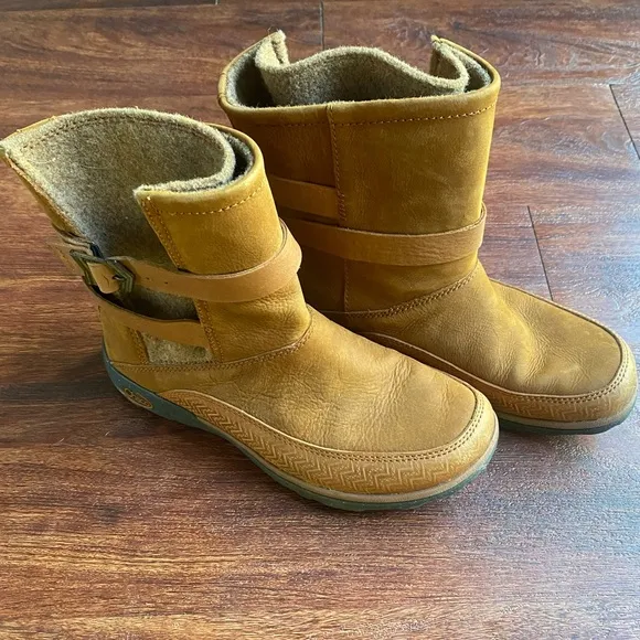 Chaco Hopi Rust Waterproof Leather Hiking Boots Women’s Size 6