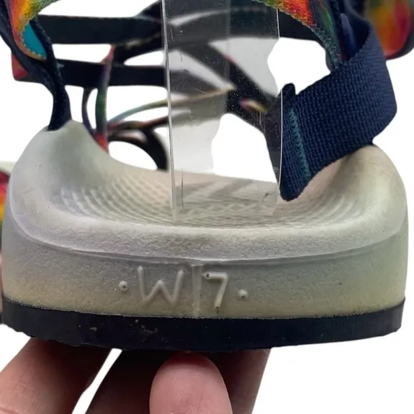 Chaco Womens Sandals Sz 7 Rainbow Tie Dye Strappy Flat Hiking Waterproof USA